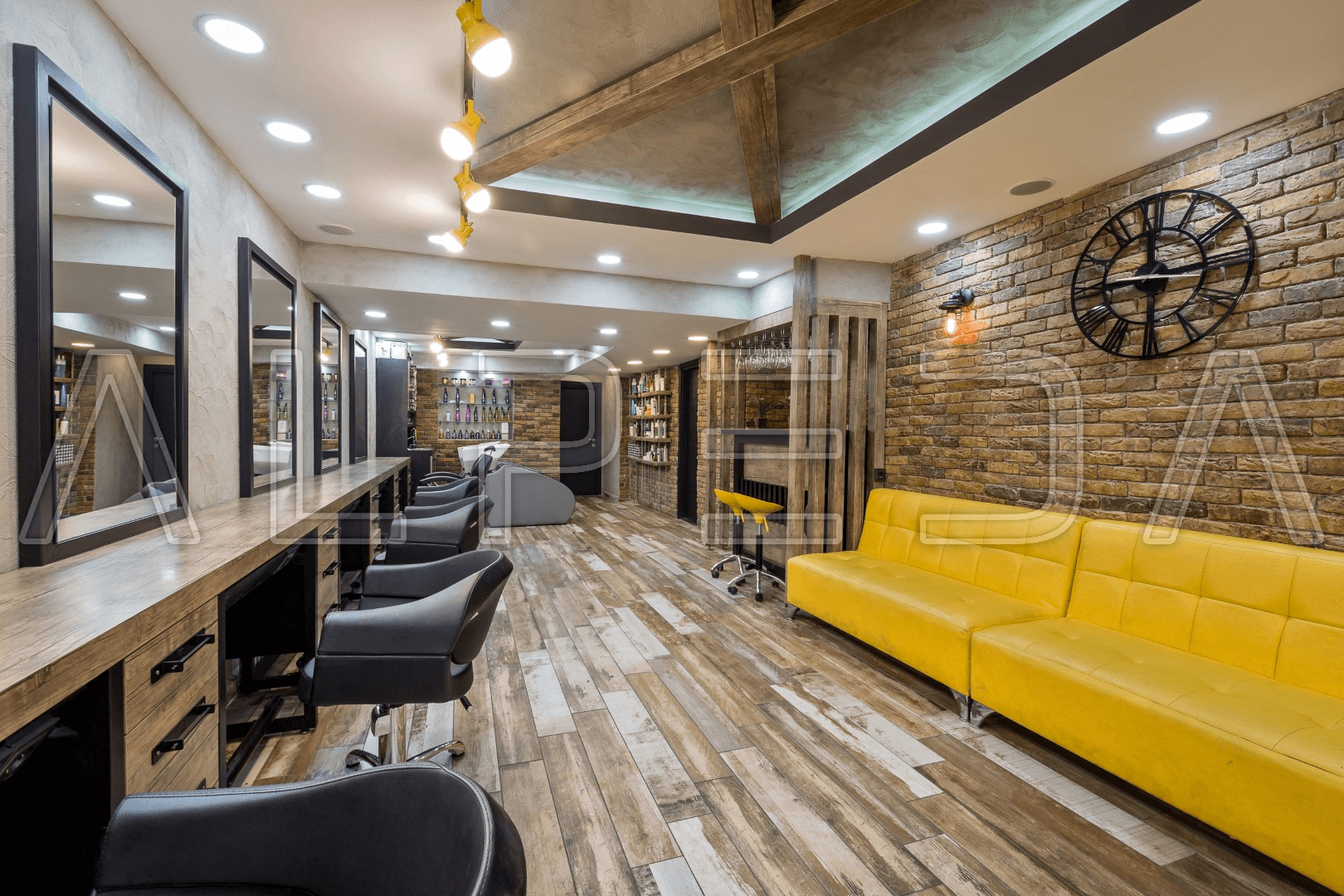 canapea de asteptare frizerie