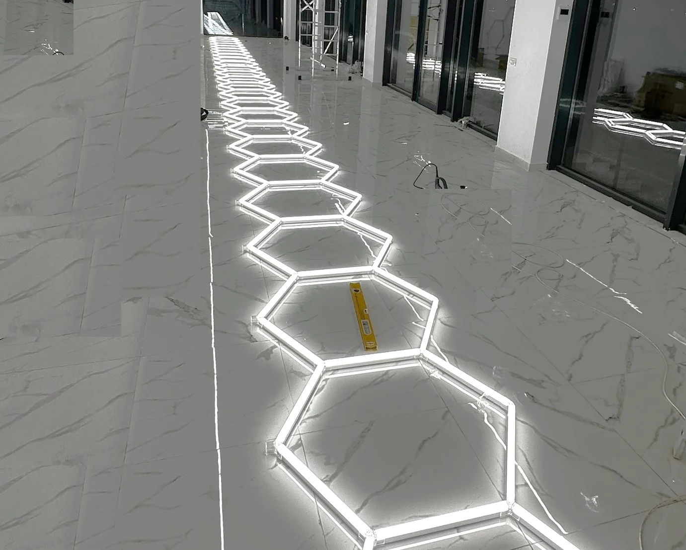 HexaLed Luminos - 96 / 84 cm, fara chenar