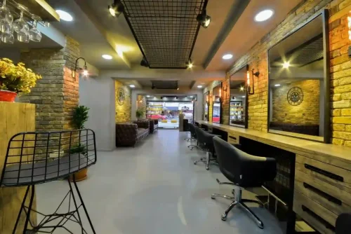 2. İstanbul - Hakan Yıldız Berber Salonu (3)