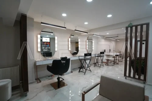 2. Jasmine Nefise Beauty (1)