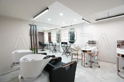 2. Jasmine Nefise Beauty (7)