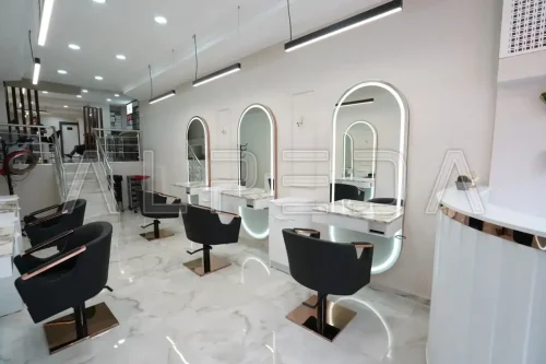 2. Jasmine Nefise Beauty (8)